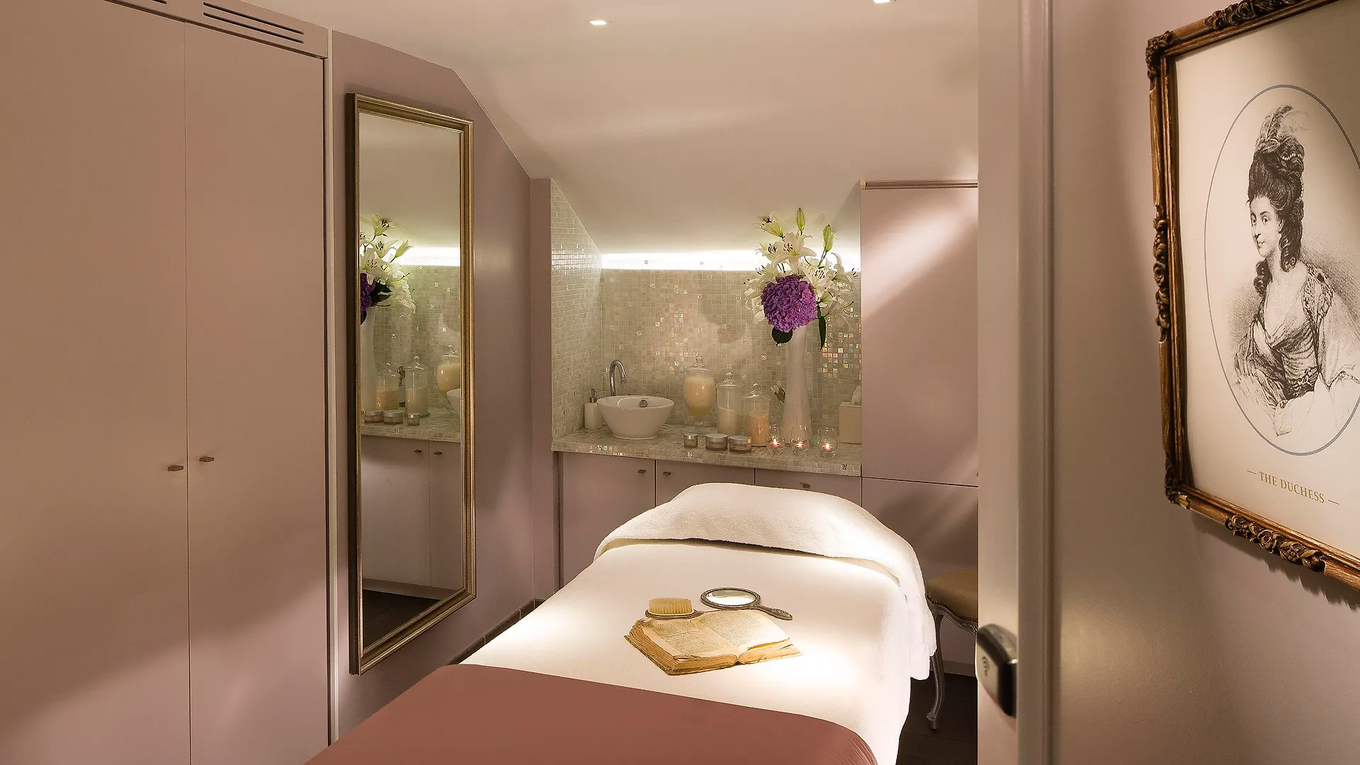Hôtel&Spa La Belle Juliette Paris 4*,  France